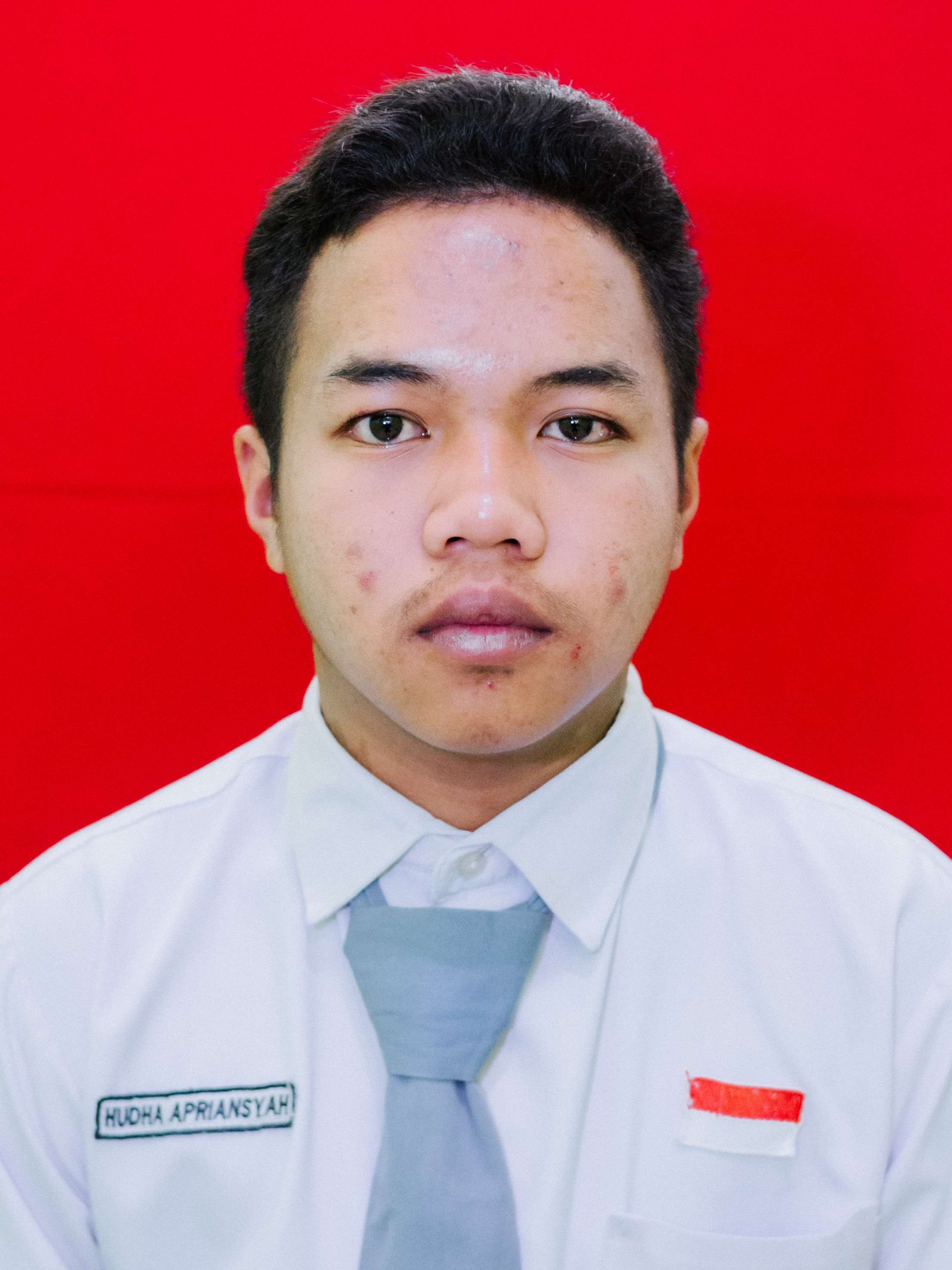 HUDHA APRIANSYAH