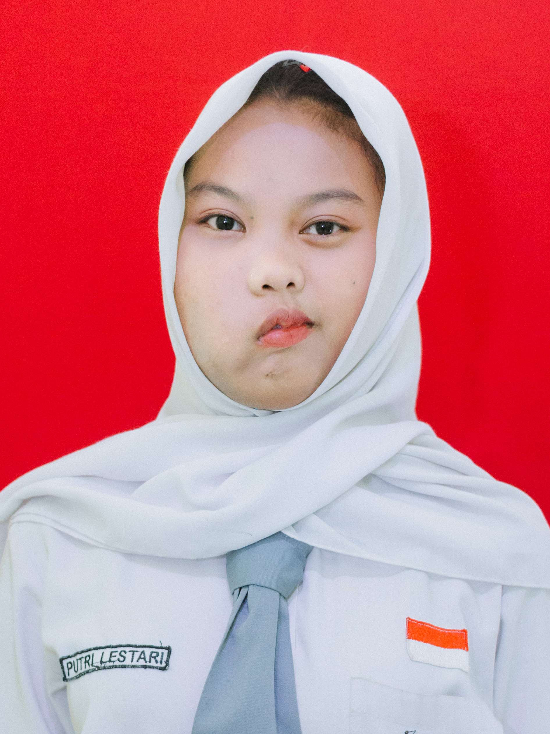 PUTRI LESTARI